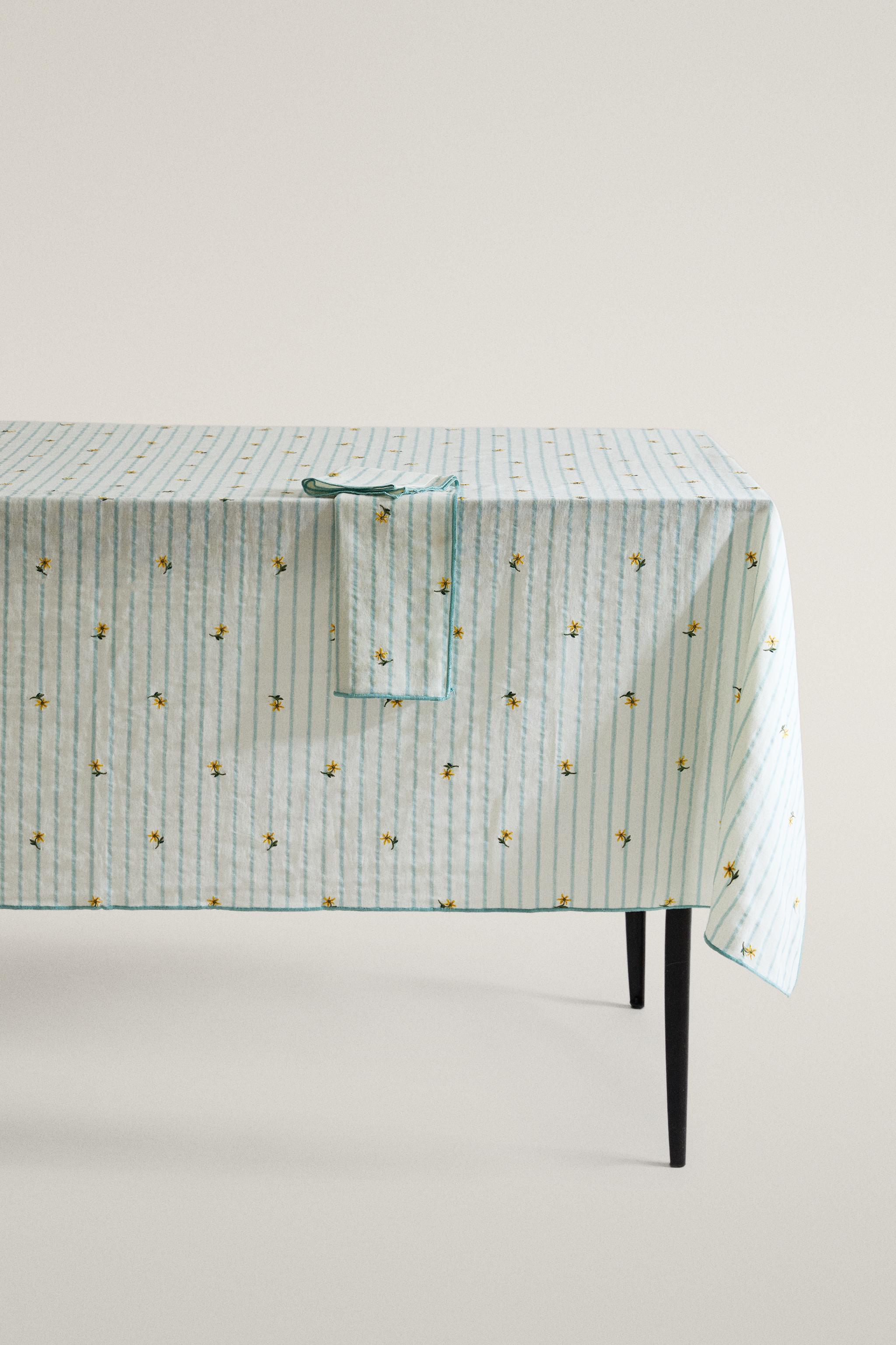 NAPPE RAYURES BRODERIE FLORALE